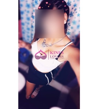 Karina bella universitaria debutante peruana