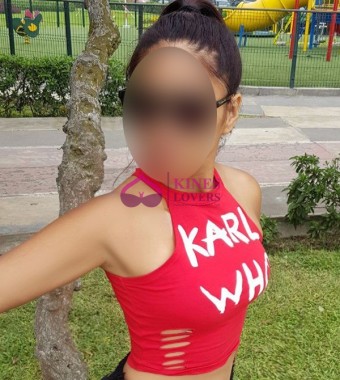 Lucero linda jovencita de buenas curvas y buen derrier