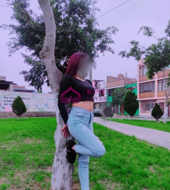Dulce sexy damita quebradita aseada y sensacional