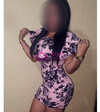 VENEZOLANA  ANGIE  922959151   MODELO VIP A1 MUY BELLA DE 20 AÑOS