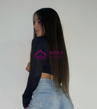 SEXY Y COMPLACIENTE FLACA BLANQUITA DE RICOS SENOS