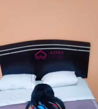 GOLOSA NALGONA SOLTERA E INDEPENDIENTE QUIERE COGER DURO